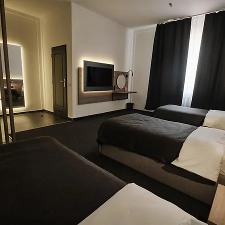 Ungvarskiy Thermal Hotel 3*