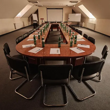 Ungvarskiy Thermal Hotel